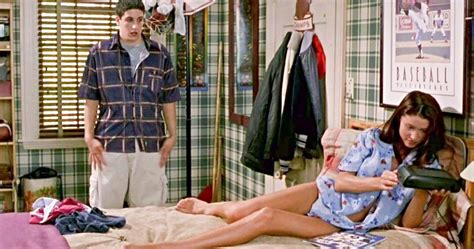 American Pie Stars Jason Biggs & Shannon Elizabeth Reunite, Tease Possible Reboot