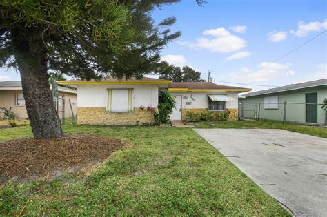 Burling Ridge Portfolio - Lantana, FL for Sale | LoopNet