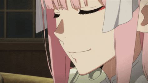 Zero Two GIFs - Get the best GIF on GIPHY