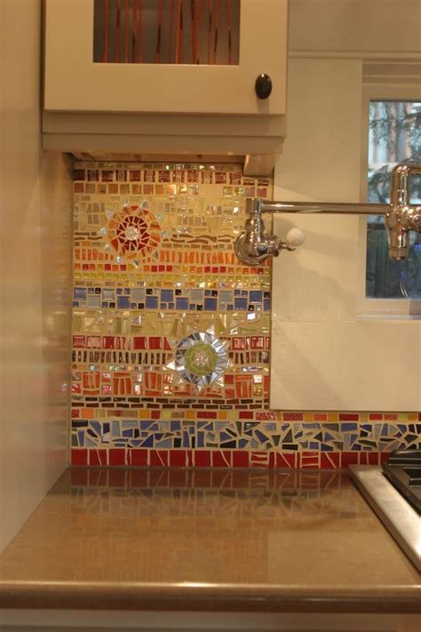 18 Gleaming Mosaic Kitchen Backsplash Designs