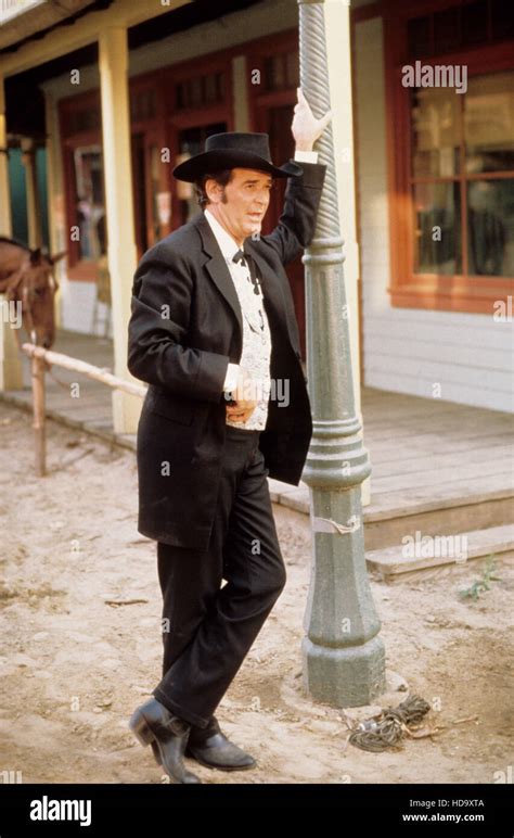 BRET MAVERICK, James Garner, (Season 1), 1981-82.© Warner Bros. Television / Courtesy: Everett ...