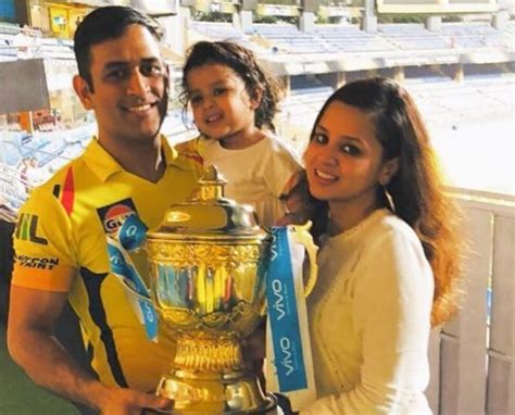 10 Instagram posts that prove MS Dhoni is the ultimate Family Man