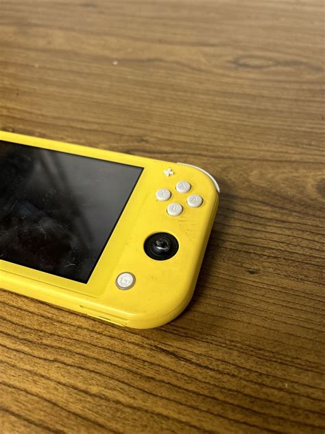 Broken Nintendo Switch Light Yellow for Parts or Repair | eBay