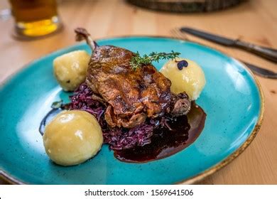 2,899 imágenes de Cabbage duck red roast - Imágenes, fotos y vectores de stock | Shutterstock