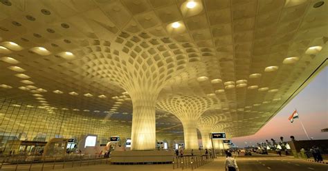 With 980 Flight Arrivals And Departure In Just 24 Hours, Mumbai Airport Breaks Its Own Record