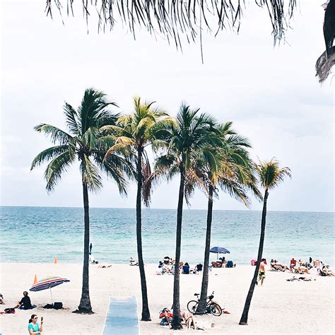 Hollywood Beach Florida Travel Guide | Antonnette.com