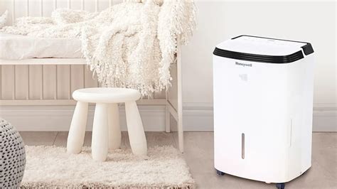 5 dehumidifier benefits that make it a home essential | Livingetc