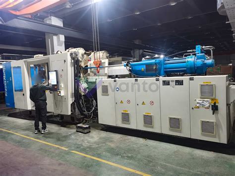 KRAUSS MAFFEI KM 451 - 2000 GX 450t injection molding machine (2013) id10867 - Vanto