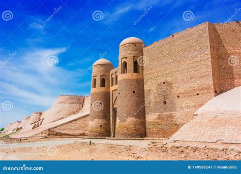 Historic Architecture of Khiva, Uzbekistan Stock Image - Image of gate ...