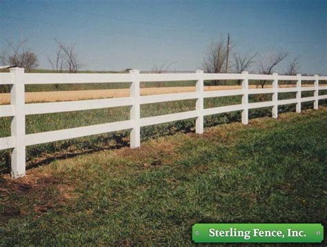 Wood Horse Fence | Wooden Equine Fencing | Minneapolis, MN Company