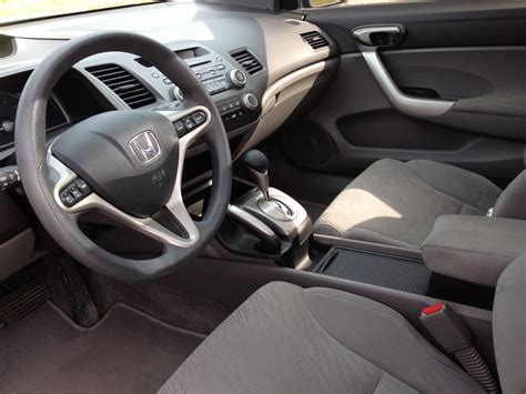 Honda Civic 2006 Coupe Interior