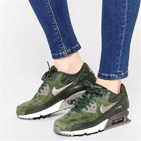 Nike Air Max 90 Carbon Green Leather Trainers – Kick Game