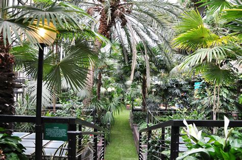 Book Conservatory at Barbican. A London Venue for Hire – HeadBox