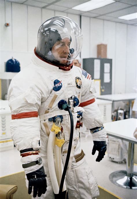 Apollo 13: Lovell's spacesuit markings - collectSPACE: Messages