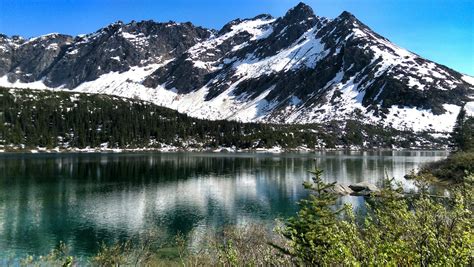 Skagway Hiking Spotlight - Upper Dewey Lake - Skagway Tours