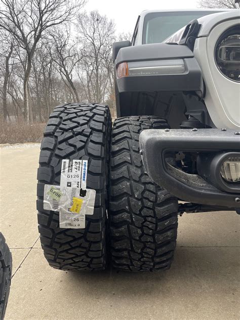 Toyo Open Country RT Trail 37X12.50X17 on a EcoDiesel Review | Jeep ...