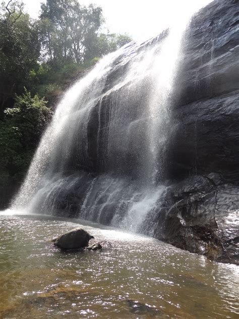 Chelavara Falls - Virajpet : r/bangalore