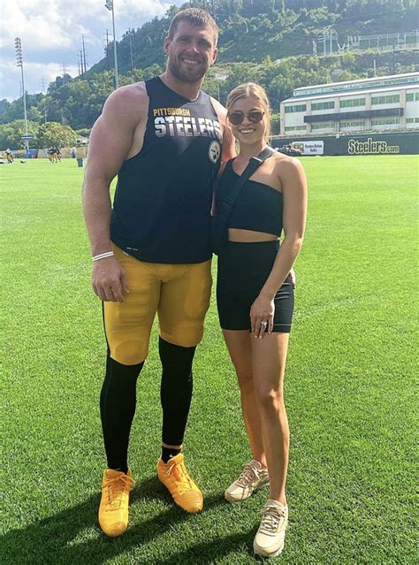 T.J. Watt's wife, Dani, praises Steelers star amid injury concerns