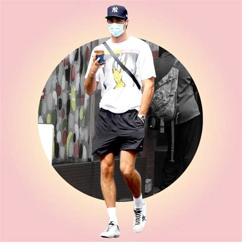 Jacob Elordi's Street Style Photos - Best Jacob Elordi Outfits