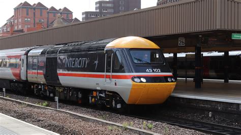 Class 43 Unit 43102 in Intercity Swallow livery pulling into Leicester station (Taken 12/05/21 ...