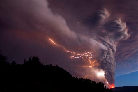 volcano lightning tornado | Okay Wallpaper