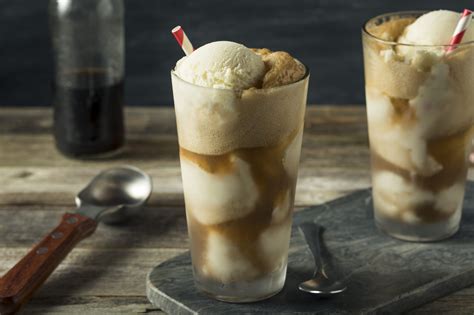 Classic Root Beer Float | My Imperfect Kitchen