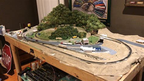 5 Exceptional 3x6 N Scale Layouts - Model Train Books