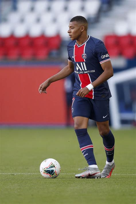 Kylian Mbappé cierra las puertas a su salida del PSG