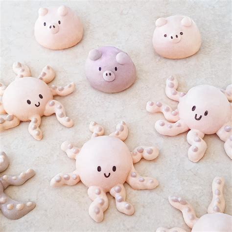 meringue octopodes and pigs 💖 : r/FoodPorn