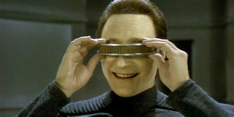 Star Trek: What Happened to Geordi LaForge's Visor After TNG?