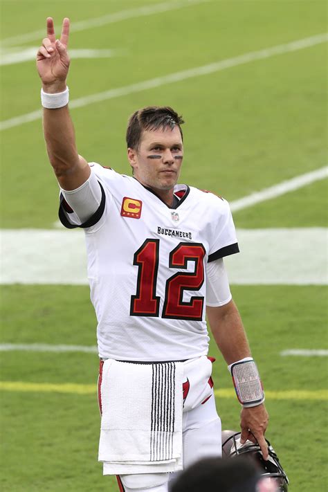 NFL: Superstar Tom Brady überragt bei Comeback-Sieg der Buccaneers