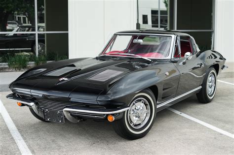 No Reserve: 1963 Chevrolet Corvette Split-Window Coupe 327/300 4-Speed ...