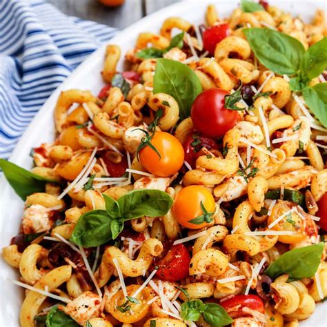 Sun Dried Tomato Pasta - A Farmgirl's Dabbles