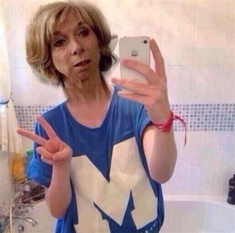 Gail platt #selfie #swag | Celebrity memes, Favorite celebrities, Duck face