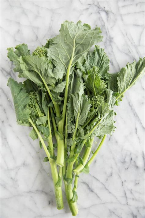 Broccoli vs Broccolini: What's the Difference? | The Kitchn