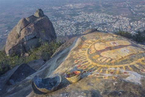 Soak in The Spiritual Beauty of Tiruvannamalai Temples