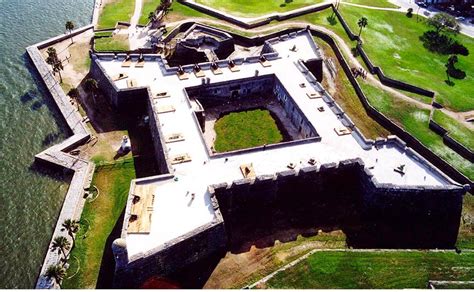 History Goes Bump In The Night: The Castillo De San Marcos