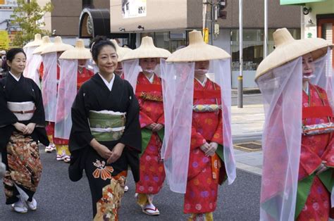 Nara Festivals (The Kasuga Wakamiya On-Matsuri)