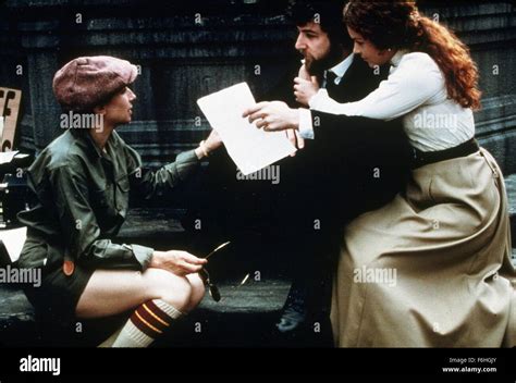 Yentl 1983 hi-res stock photography and images - Alamy