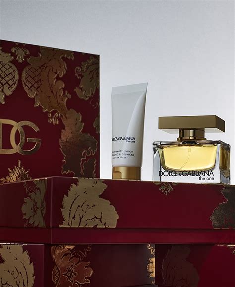 Dolce&Gabbana 2-Pc. The One Eau de Parfum Gift Set - Macy's