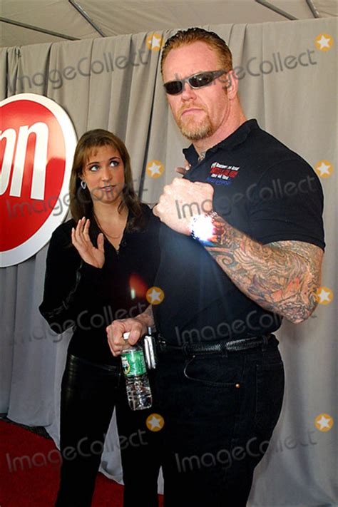 Photos and Pictures - Stephanie Mcmahon and Undertaker K30682jbb 2003 ...