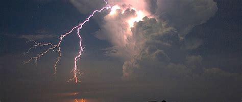 What Is Catatumbo Lightning? - WorldAtlas