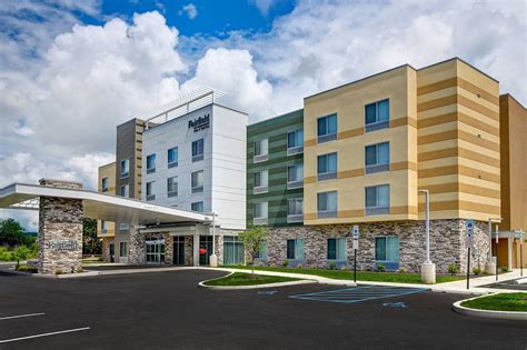 FAIRFIELD INN & SUITES SELINSGROVE $139 ($̶1̶6̶5̶) - Prices & Hotel Reviews - PA