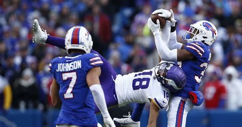 Vikings' Justin Jefferson Says Viral 1-Handed Catch vs. Bills 'Felt Like a Movie' | News, Scores ...