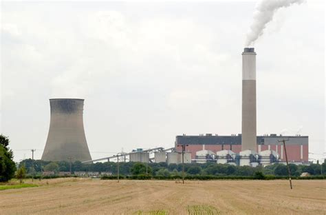 Cottam Power Station © Alan Murray-Rust :: Geograph Britain and Ireland