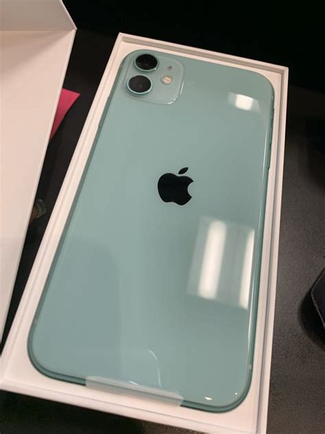 IPhone 11 BOOST MOBILE ONLY 64gb for Sale in Chicago, IL - OfferUp