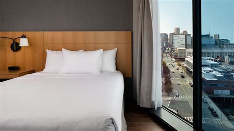 Seaport District Boston Hotel | Hyatt Place Boston Seaport