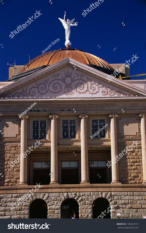 State Capitol Building Of Arizona With A Copper Dome In Phoenix, Arizona Stock Photo 135614717 ...