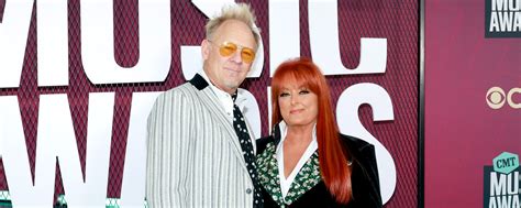 Who is Wynonna Judd Married to? All About Her Husband Cactus Moser ...