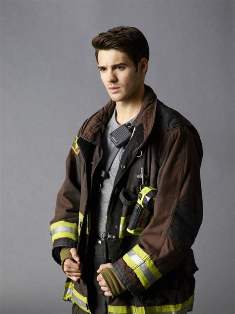 New Promo Image of Steven R. McQueen for Chicago Fire Released | Steven mcqueen, Chicago fire ...